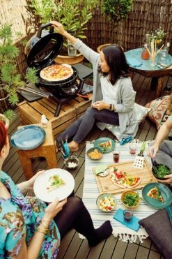 Outdoorchef Gaskugelgrill P-420 G Minichef, Schwarz -Weber Verkäufe 18 128 06 MINICHEF 420 G Black 02