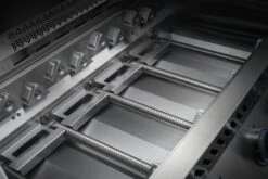 NAPOLEON 700-Series 32", Edelstahl, Einbau, Inkl. Drehspieß -Weber Verkäufe Built In Details SearPlates BurnerOff Empty 1