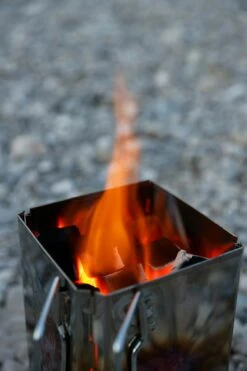 McBrikett KOKOKO CUBES 10kg 39 McBrikett KOKOKO CUBES 10kg -Weber Verkäufe McBrikett kokokocubes mood 03 1