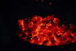 McBrikett KOKOKO CUBES 10kg 28 McBrikett KOKOKO CUBES 10kg -Weber Verkäufe McBrikett kokokocubes mood 08