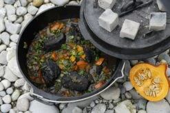 McBrikett KOKOKO CUBES 10kg 30 McBrikett KOKOKO CUBES 10kg -Weber Verkäufe McBrikett kokokocubes mood 10