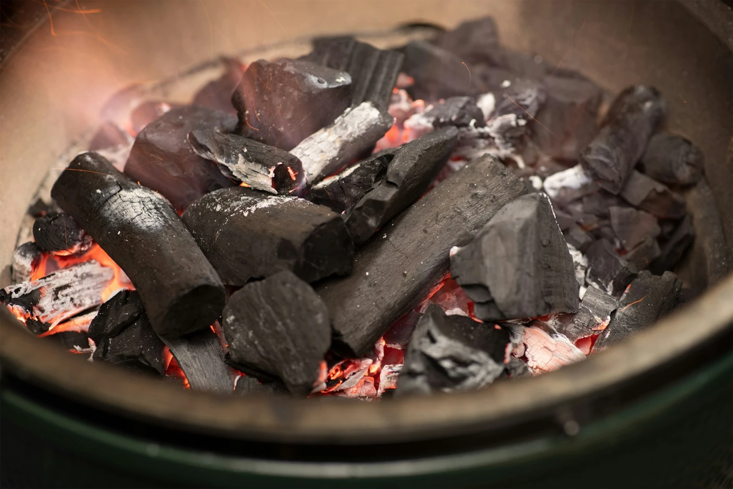 WILDFIRE Aroma Holzkohle Vom Apfelbaum 9 Kg/ Karton 8 WILDFIRE Aroma Holzkohle Vom Apfelbaum 9 Kg/ Karton – Bild 8