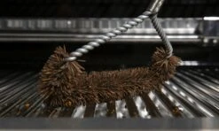 Broil King Baron Spiral-Reinigungsbürste -Weber Verkäufe broil 65648 BARON PALMYRA SPIRAL REINIGUNGSB RSTE LIFESTYLE 02