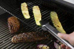 Broil King Baron Präzisionsgrillzange -Weber Verkäufe broil king 64036 0060162640360 PRAEZISIONS GRILLZANGE BARON KURZ LIFESTYLE 06