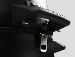 Broil King KEG 2000 -Weber Verkäufe broilking KEG2000 911050 FEATURES 02