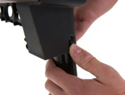 Broil King Porta Chef 320 Inkl. Abdeckhaube 37 Broil King Porta Chef 320 Inkl. Abdeckhaube -Weber Verkäufe broilking PortaChef 320 952652 FEATURE 07