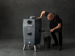 Everdure 4K Holzkohlegrill Red -Weber Verkäufe everdure 4K Heston Kohle