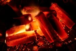 McBrikett KOKOKO LONG 10kg 17 McBrikett KOKOKO LONG 10kg -Weber Verkäufe mcbrikett kokoko long mood 02