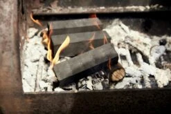 McBrikett KOKOKO LONG 10kg 19 McBrikett KOKOKO LONG 10kg -Weber Verkäufe mcbrikett kokoko long mood 04