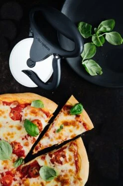 Microplane Pizza Schneider 11 Microplane Pizza Schneider -Weber Verkäufe micr Produktbild 4