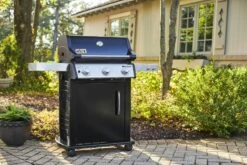 Weber Spirit E-315 GBS 36 Weber Spirit E-315 GBS -Weber Verkäufe webe 46512279 E315 Lifestyle 1
